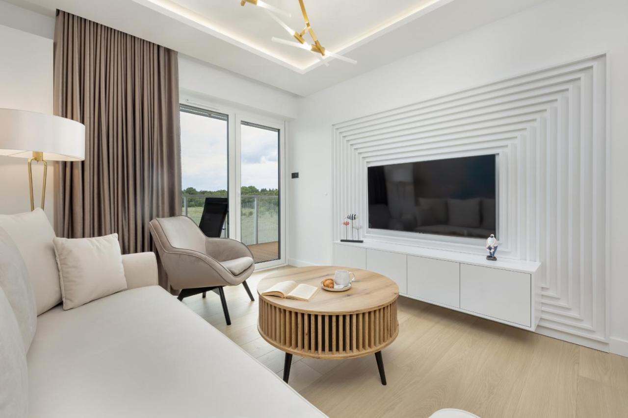Polanki Aqua Apartment With Parking By Renters Prestige Kolobrzeg Dış mekan fotoğraf