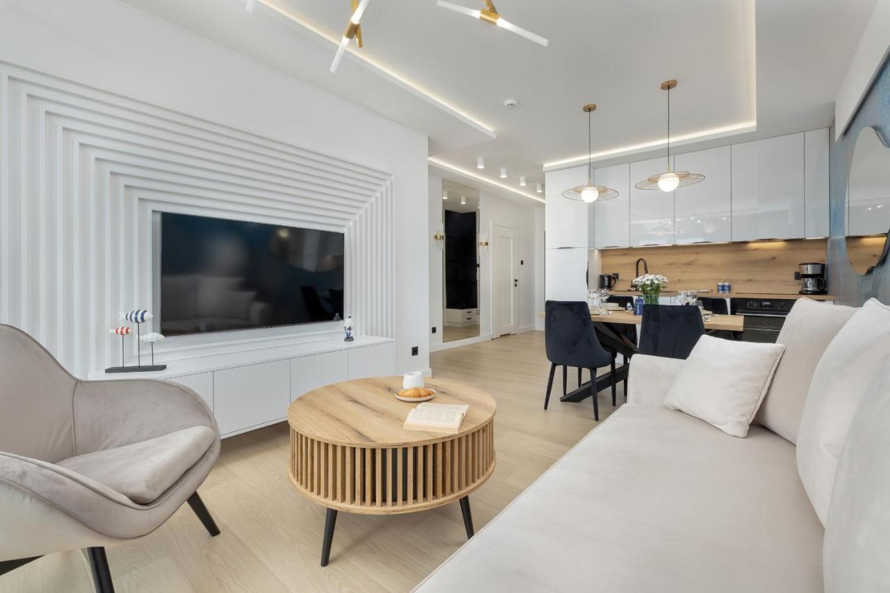 Polanki Aqua Apartment With Parking By Renters Prestige Kolobrzeg Dış mekan fotoğraf