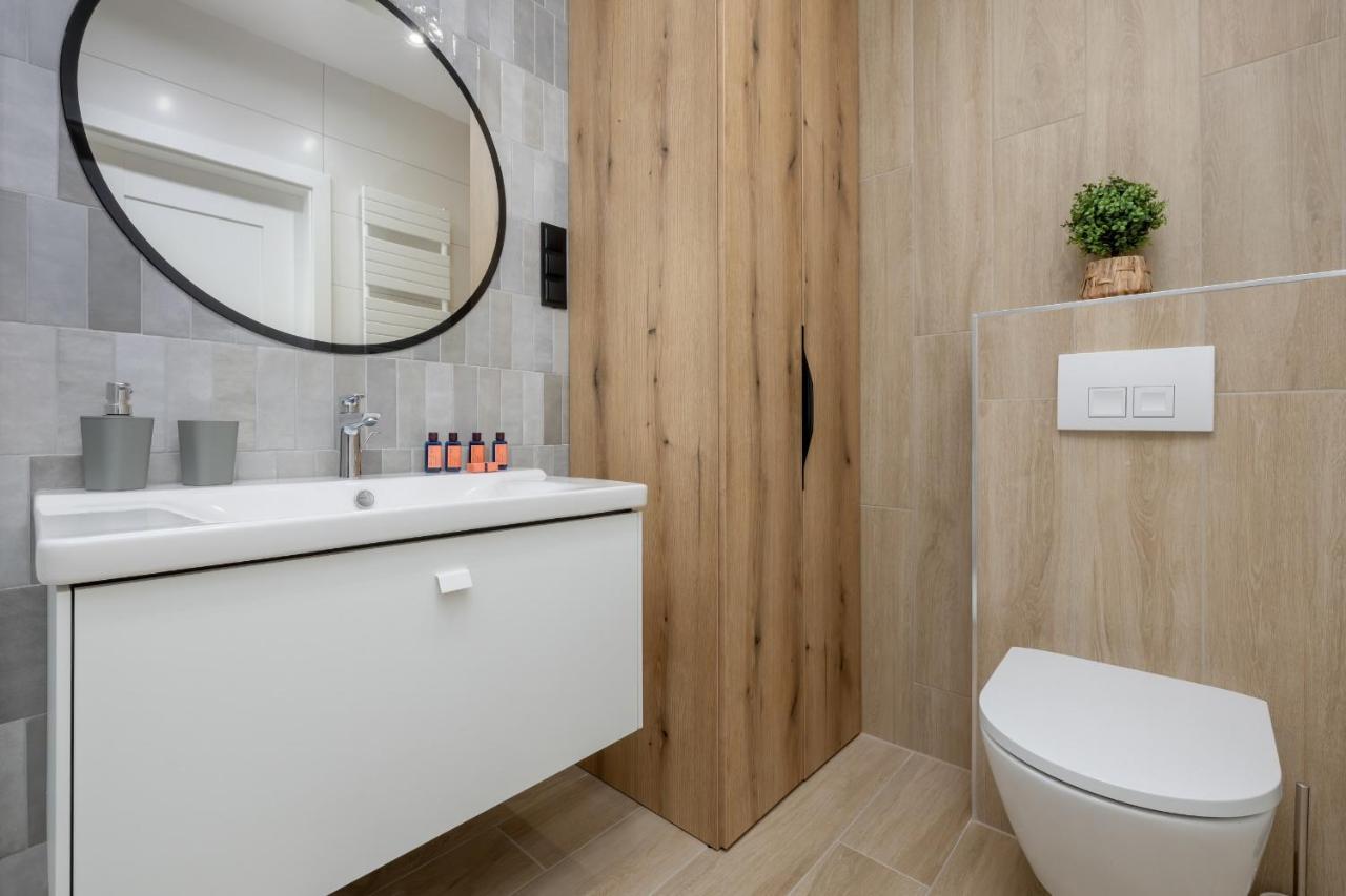 Polanki Aqua Apartment With Parking By Renters Prestige Kolobrzeg Dış mekan fotoğraf