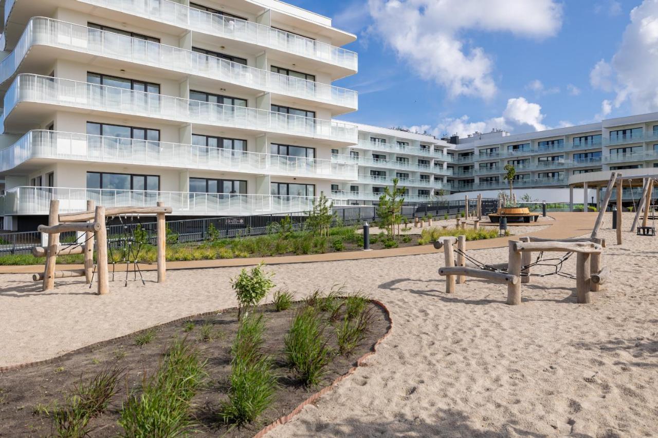 Polanki Aqua Apartment With Parking By Renters Prestige Kolobrzeg Dış mekan fotoğraf