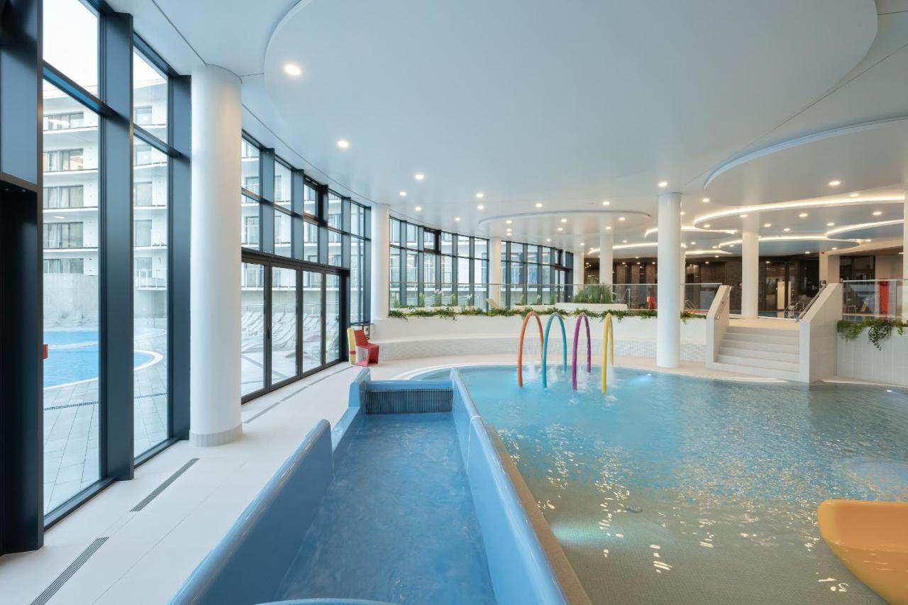 Polanki Aqua Apartment With Parking By Renters Prestige Kolobrzeg Dış mekan fotoğraf