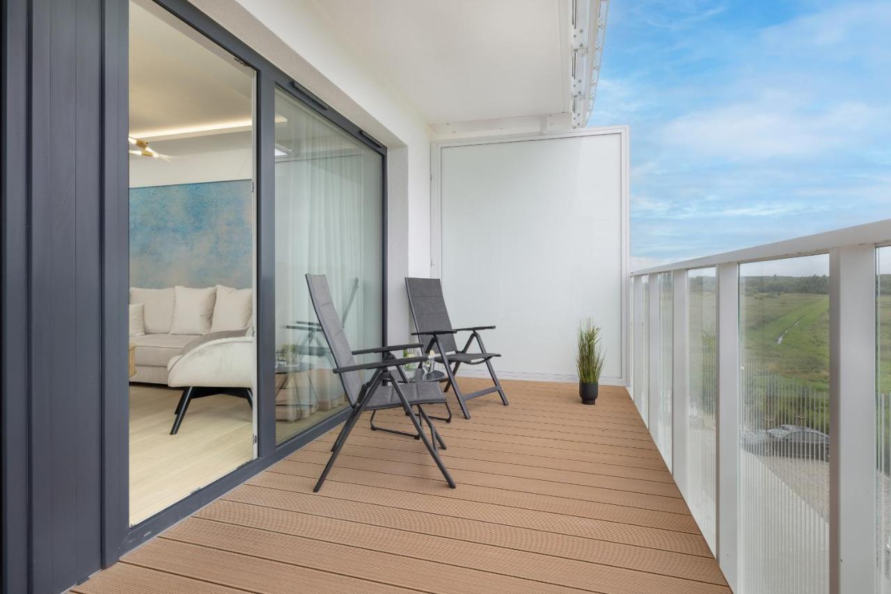 Polanki Aqua Apartment With Parking By Renters Prestige Kolobrzeg Dış mekan fotoğraf