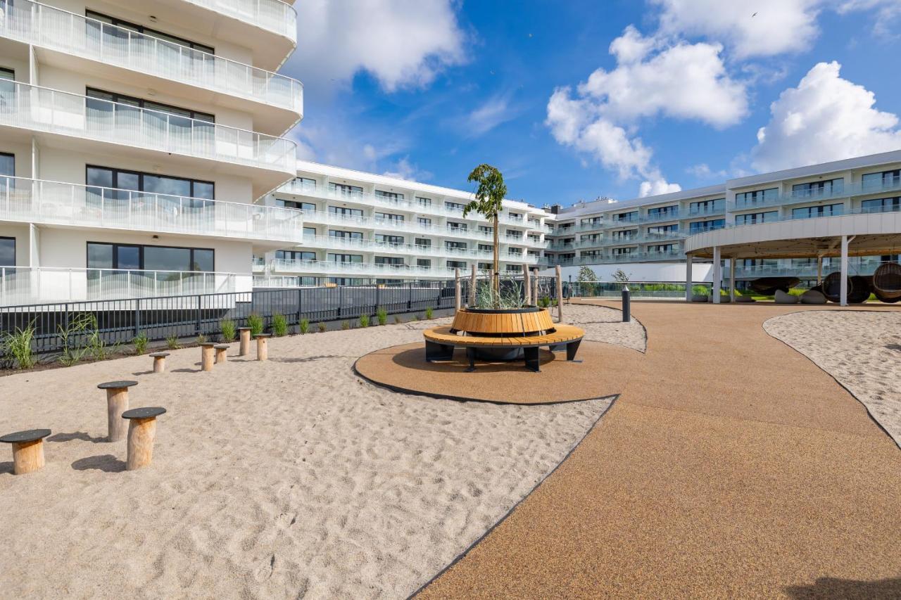 Polanki Aqua Apartment With Parking By Renters Prestige Kolobrzeg Dış mekan fotoğraf