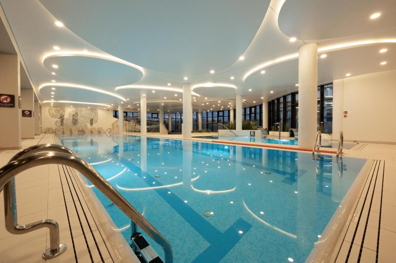 Polanki Aqua Apartment With Parking By Renters Prestige Kolobrzeg Dış mekan fotoğraf